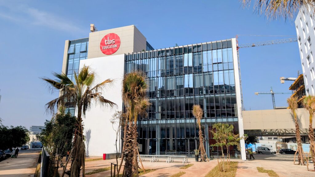 pxl 20251016 1016055602 2