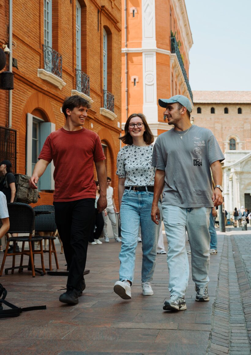 photo article happyatschool